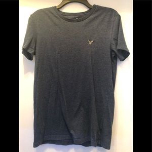 American Eagle Men’s T-shirt- like new